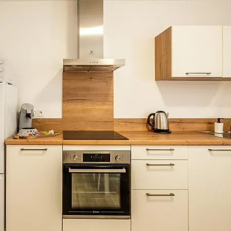 Le Trauquet ~ Cite Medievale ~ Arrivee Autonome Appartement Carcassonne