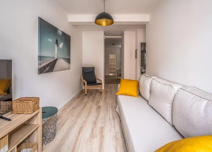 Le Trauquet ~ Cite Medievale ~ Arrivee Autonome