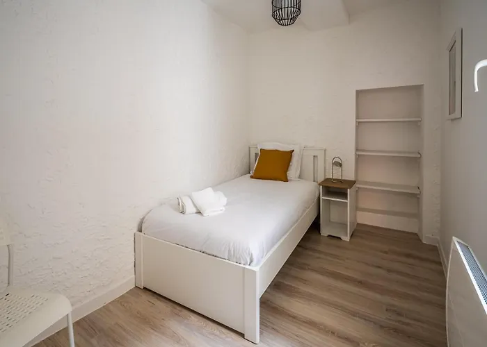 Le Trauquet ~ Cite Medievale ~ Arrivee Autonome Carcassonne