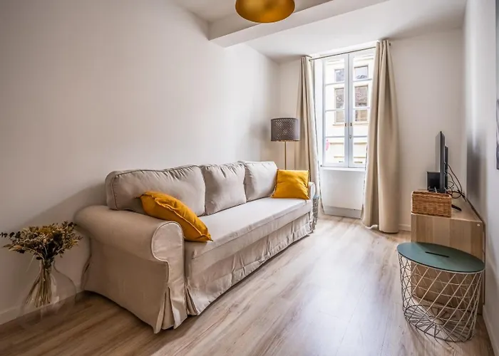 Le Trauquet ~ Cite Medievale ~ Arrivee Autonome Daire *